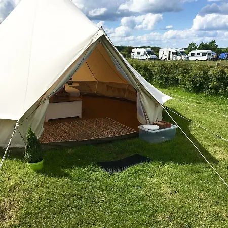 Flamborough Glamping Bell Tents Exterior photo
